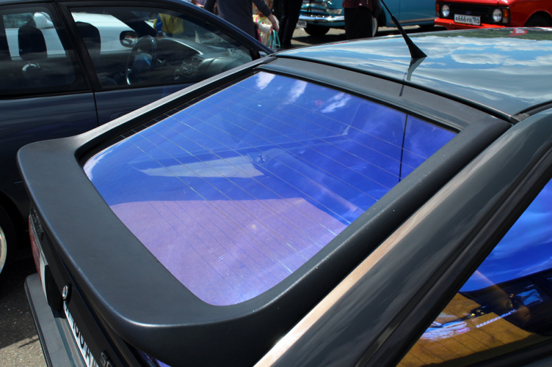 Артермальное лобовое стекло – определение подделки