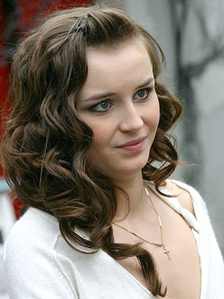 Биография полины гагариной