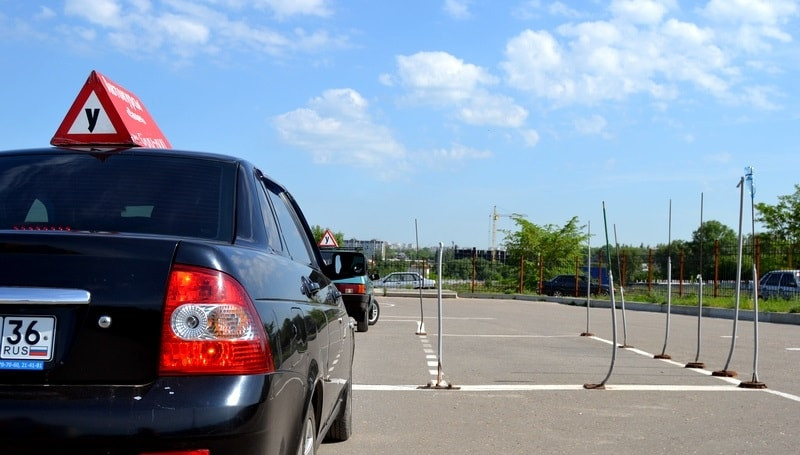 Что нужно чтобы пойти учиться на права в автошколе