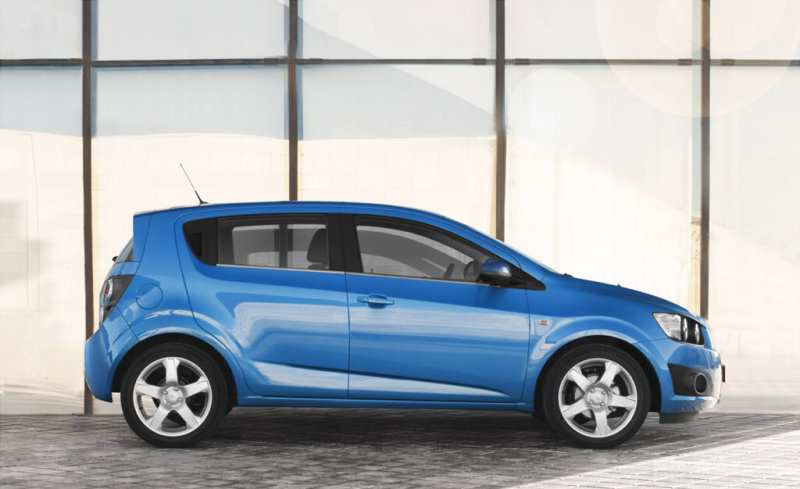 Динамичный интерьер нового aveo