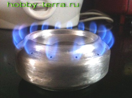 Горелка из пивных банок