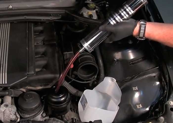 Инструкция по подмене жидкости гидроусилителя руля.