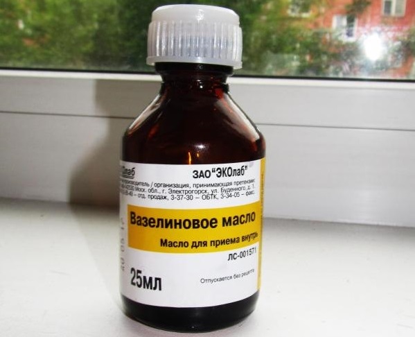 Как и каким маслом можно смазывать машинку для стрижки волос