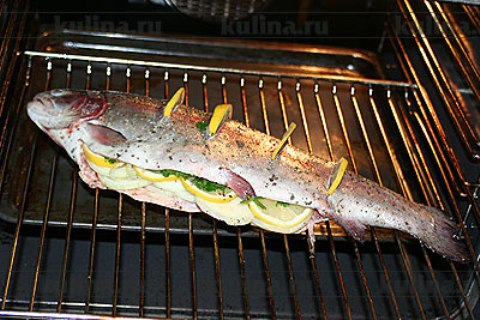 Как пожарить форель