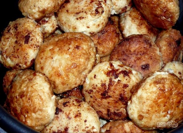 Как приготовить котлеты из щуки с салом