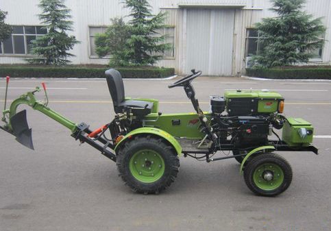 Как регистрировать минитрактор, и нужны ли права на его управление