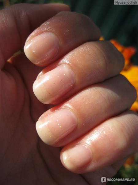 Как сделать классический маникюр: подробности техники