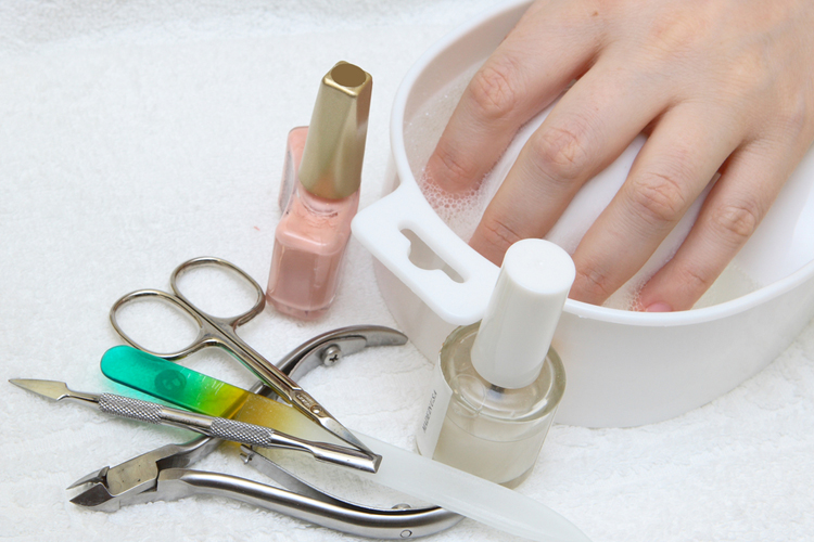 Как сделать ногти крепкими в домашних условиях