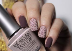 Коричневый маникюр: дизайн ногтей в бежевых тонах и сочетание оттенков