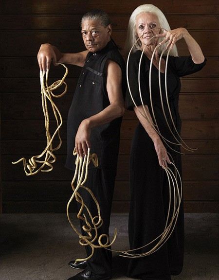 Маникюрные рекорды: самые длинные ногти мира