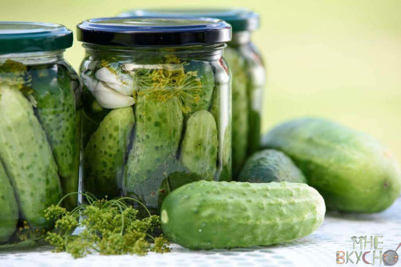 Огурцы консервированные с лимонной кислотой: рецепт на зиму дольками, хрустящие в литровых банках