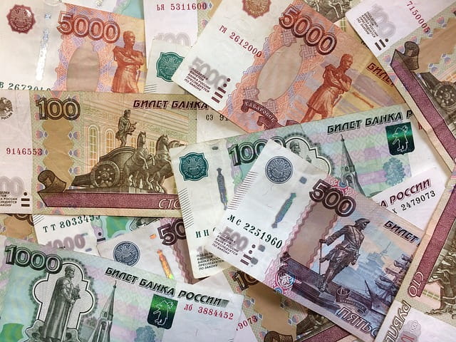 Пенсия в мае 2019 года — график выплат в москве, спб и регионах россии