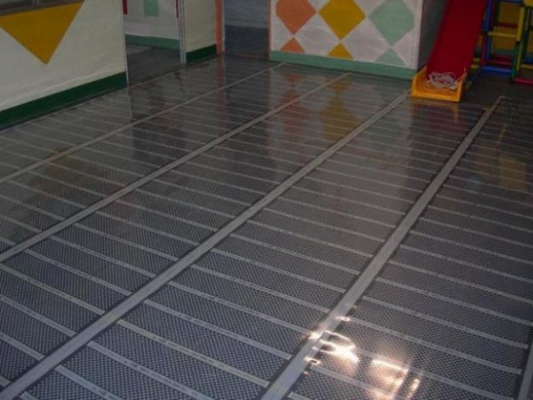 Плиточные панели, преобразующие солнечную энергию в электрическую