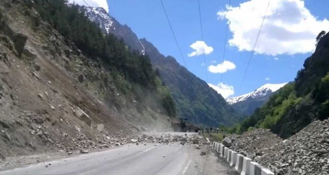 Правила выживания в горах на разных участках пути