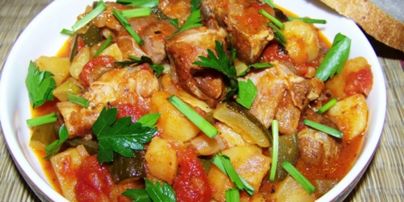 Приготовление азу: описание блюда, правила выбора продуктов, варианты приготовления, секреты и советы, правила подачи