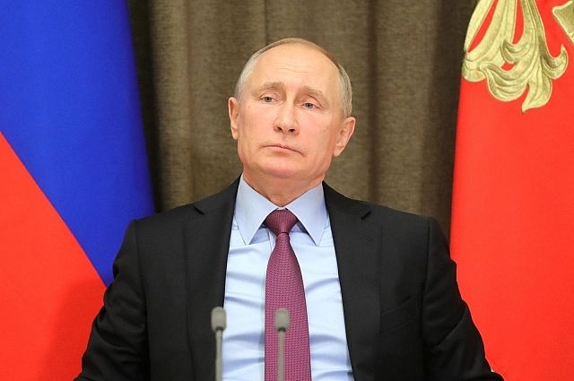 Путин предложил новые детские пособия в 2019 году и продлил материнский капитал до 2021 года