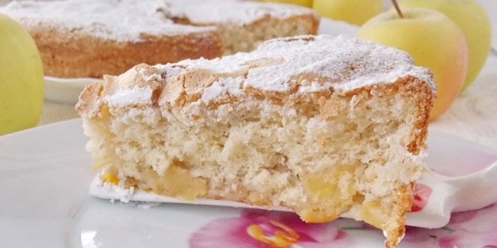 Рецепты шарлотки в духовке: в стеклянной или силиконовой форме