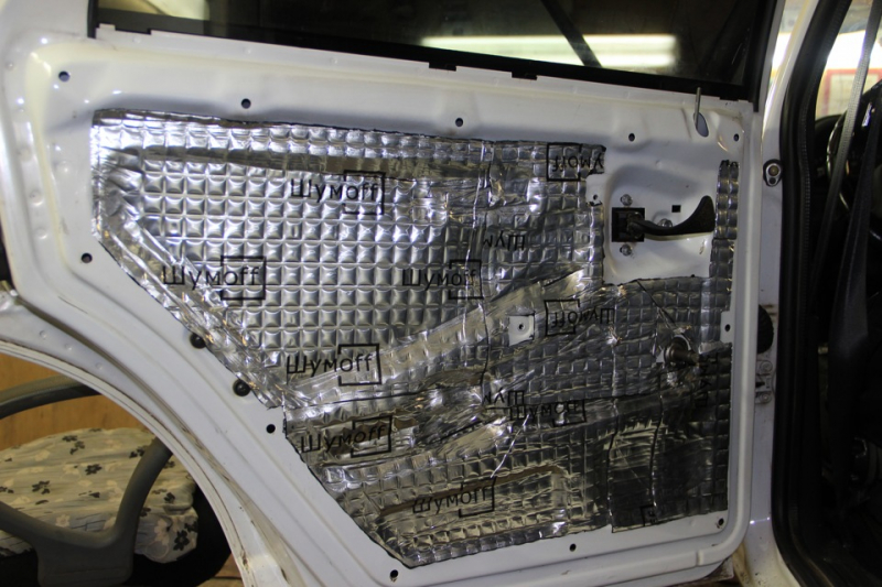 Шумоизоляция автомобиля ваз своими руками