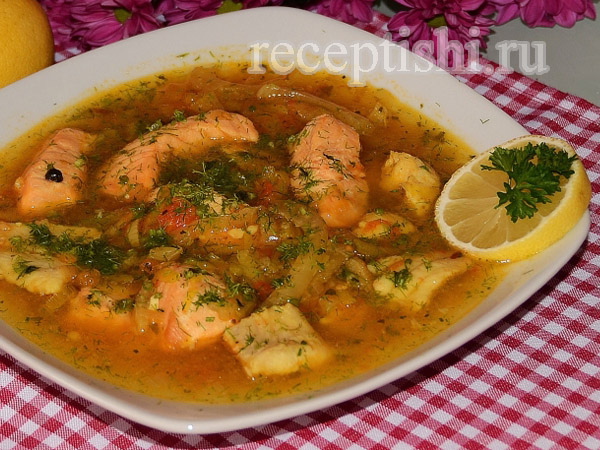 Уха из красной рыбы