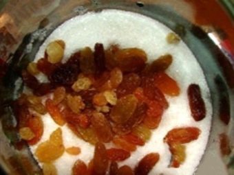 Универсальная закваска для вина: рецепты из ягод и изюма