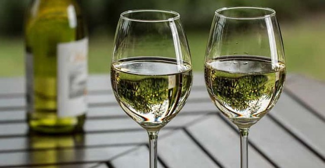 Вина Chablis (Шабли) – описание напитка и особенности букета, отзывы покупателей