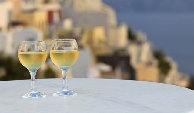 Вина Греции: популярные сорта и бренды, какое попробовать и купить?
