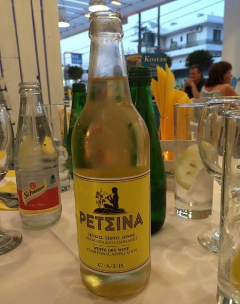 Вина Греции: популярные сорта и бренды, какое попробовать и купить?