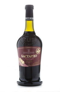 Вино Bastardo (Бастардо): культура пития и марки крымского напитка, стоимость в магазинах