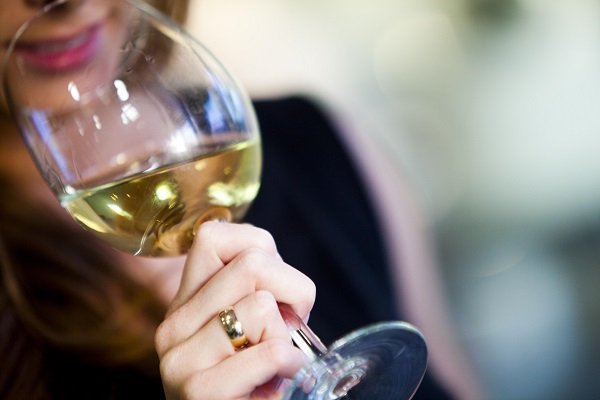 Вино Gewurztraminer (Гевюрцтраминер): описание напитка и с чем правильно подавать?