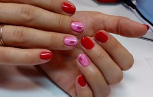 Выбираем идеи маникюра на короткие ногти (50 фото)
