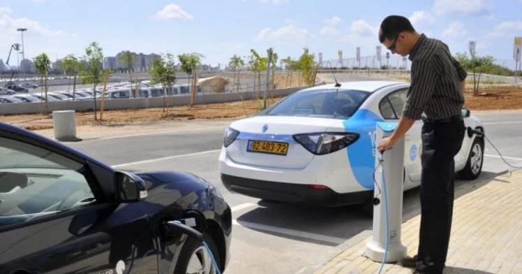 Законопроект великобритании об отказе от бензиновых и дизельных авто